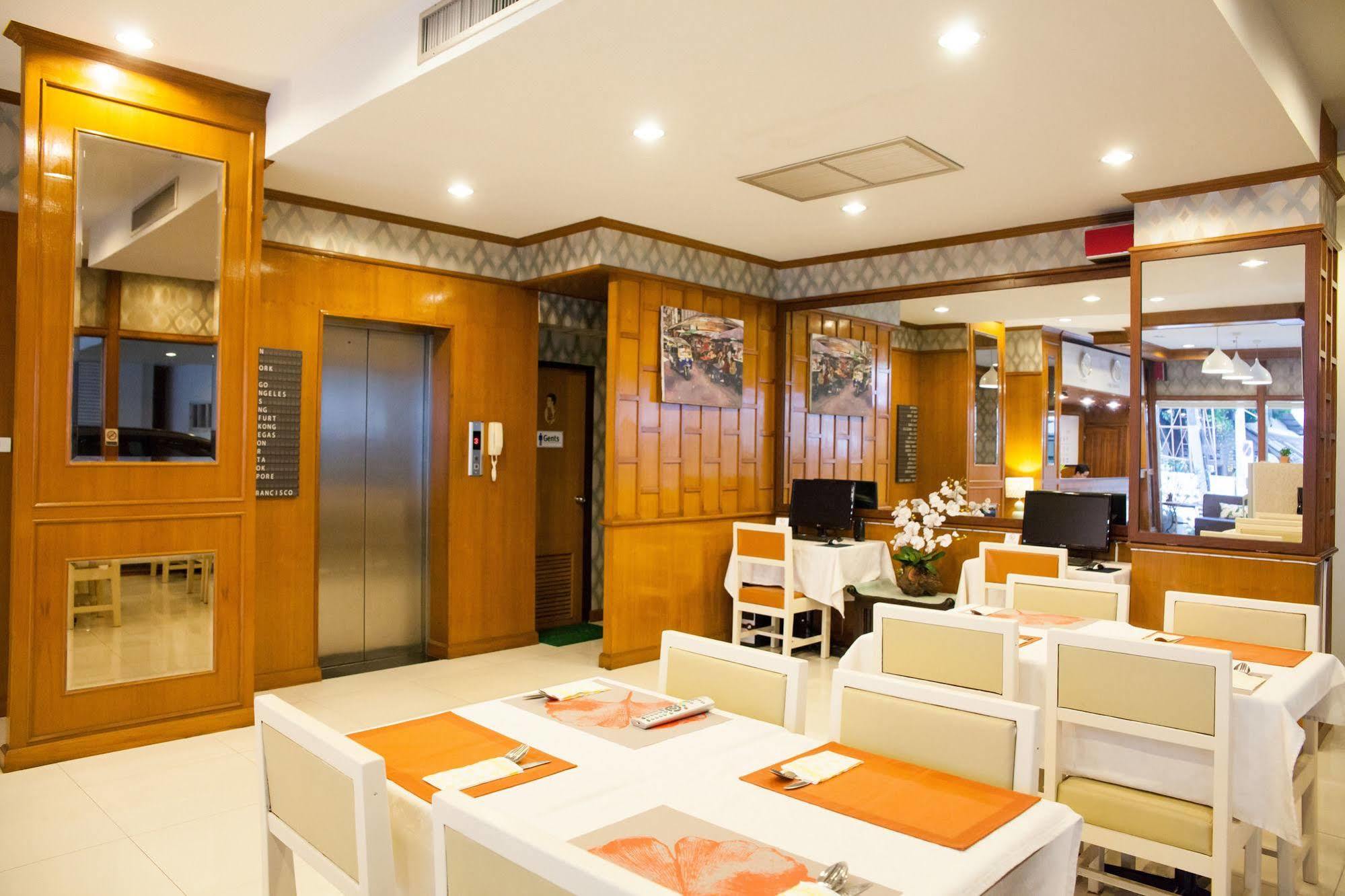 Fa Dragon Hotel Chiang Mai Exterior photo